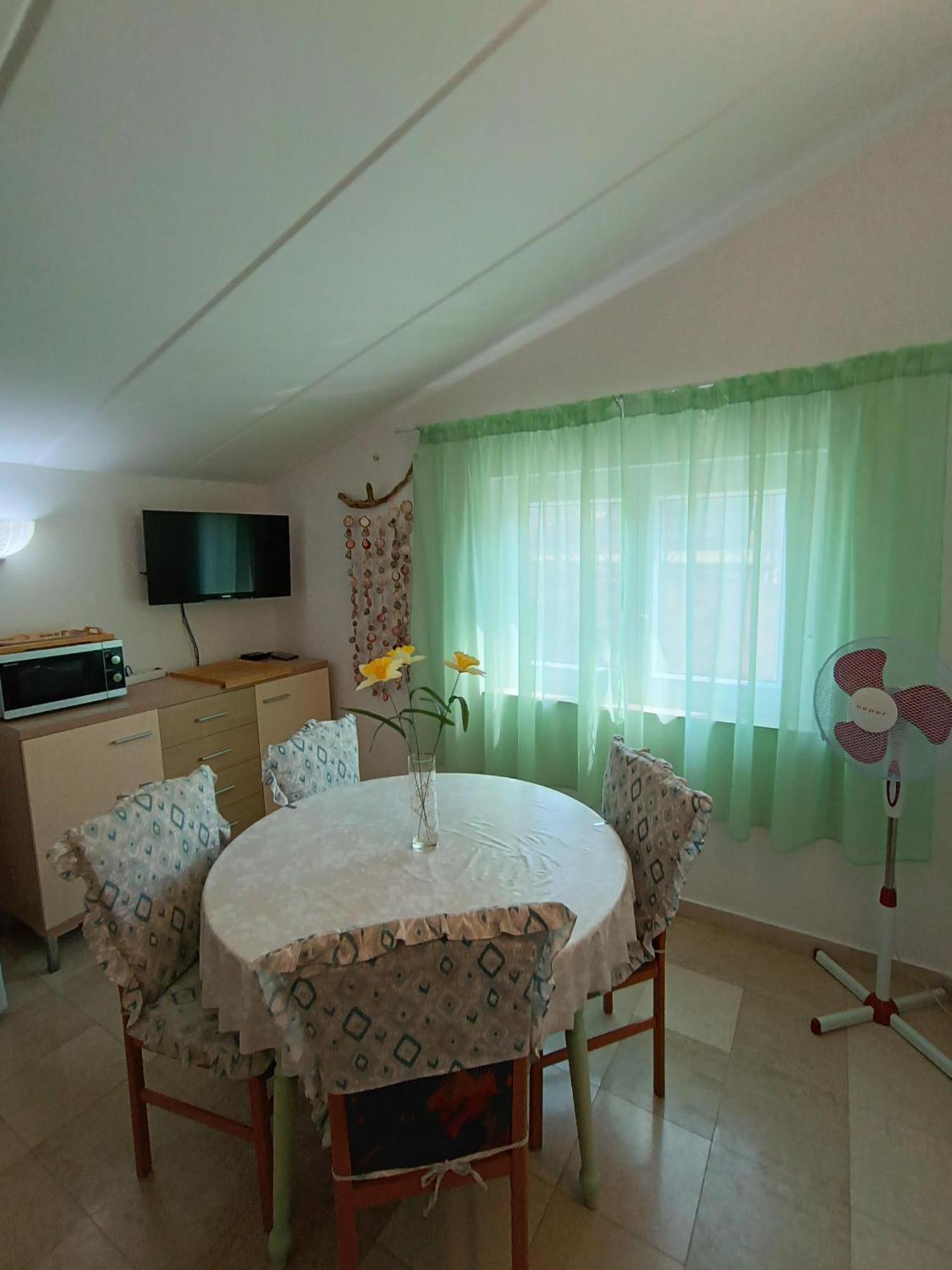 Levak Apartments - Apt. 1 بيشكانا أوفالا المظهر الخارجي الصورة